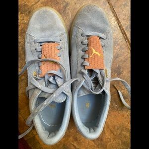 Sneakers light blue size 6.5